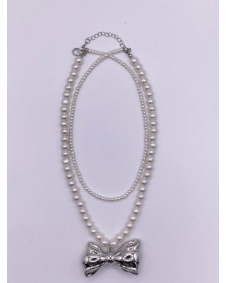 Collana con fiocco