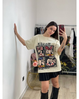 T-shirt baby carton over